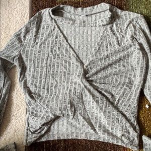 Long sleeve crop top